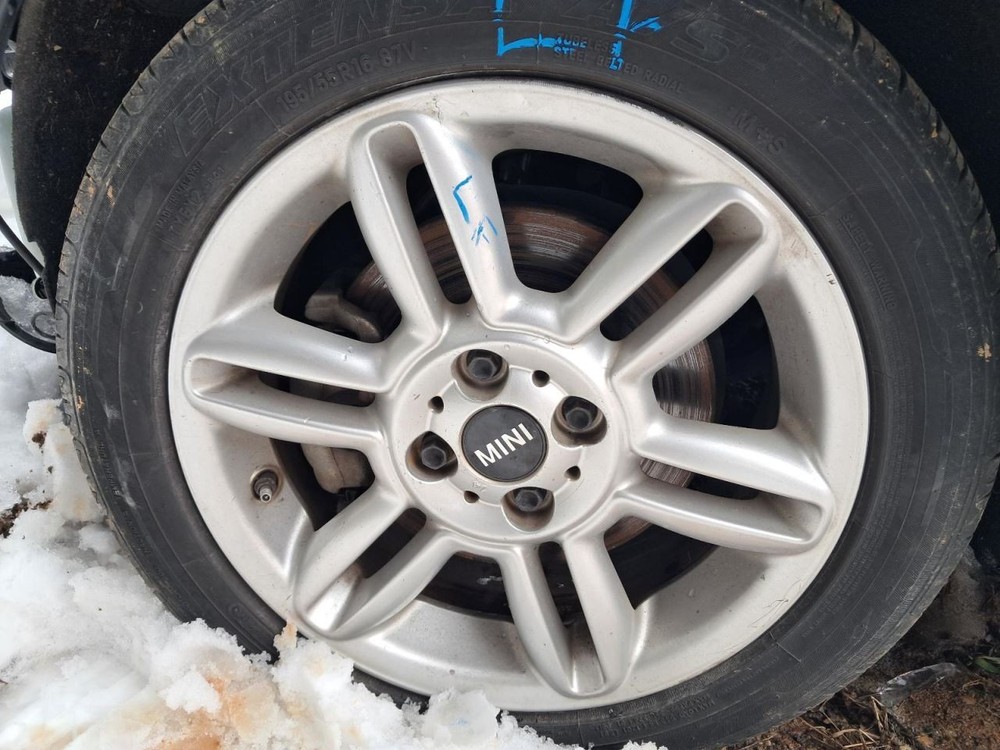 MINI 1 2014 Glove Box 4953938