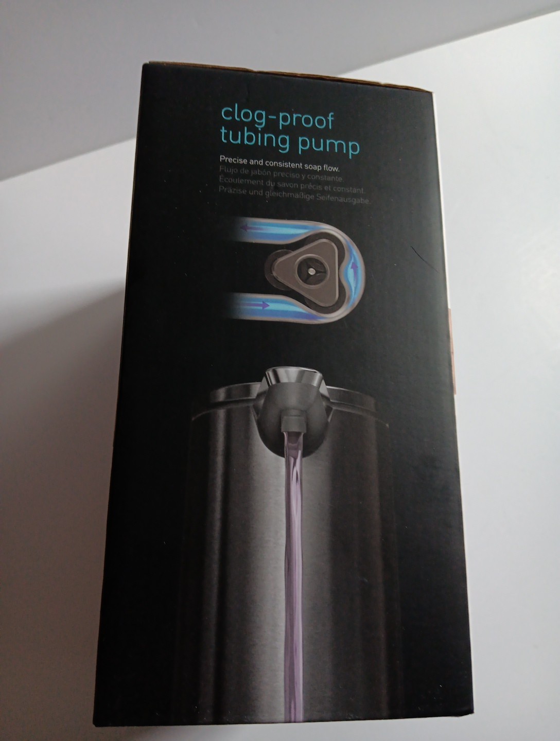 Simplehuman ST1043 Rechargeable Soap Sanitizer Sensor Pump 9oz Silver BRAND NEW