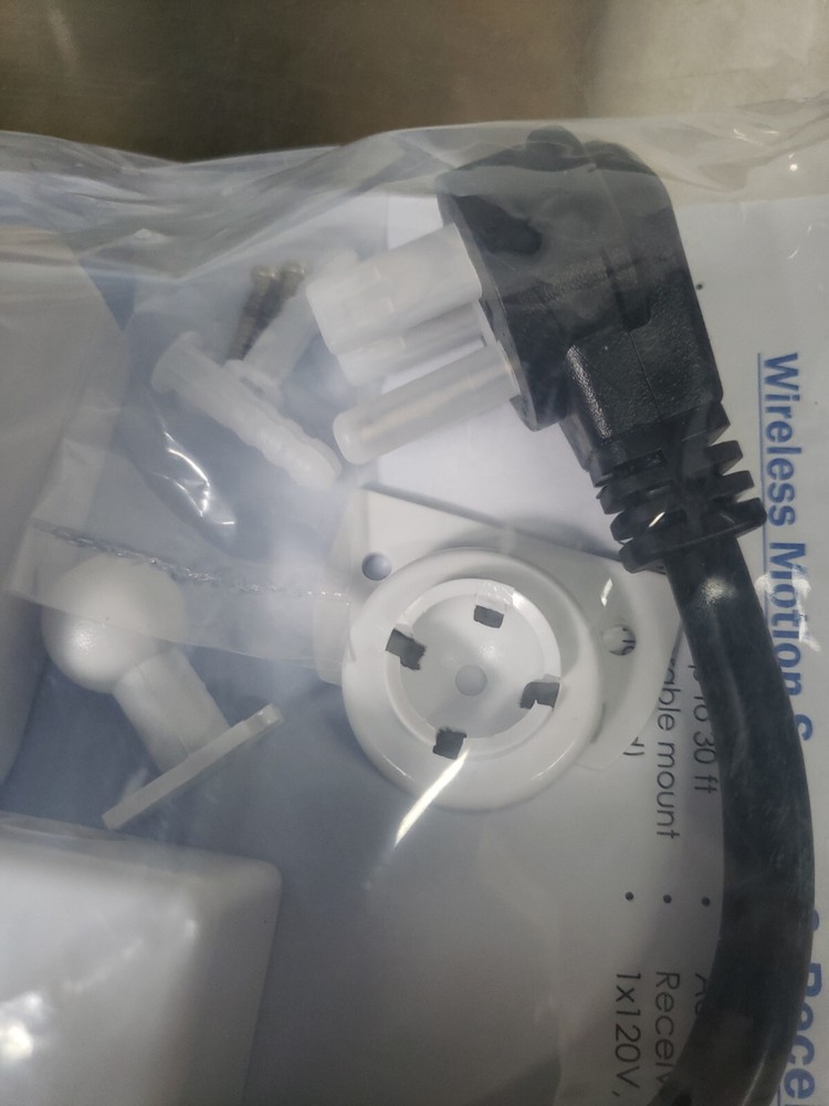 AquaMotion AMK-MS On-Call Wireless Control Kit ¨C Motion Sensor and Receiver