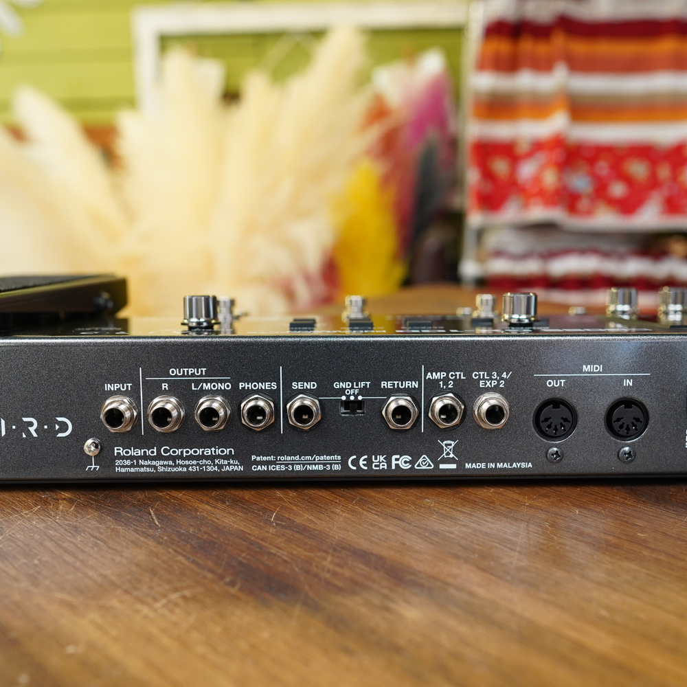 BOSS GX-100 Guitar Pedal Effects Processor AIRD Preamplifier Audio Interface