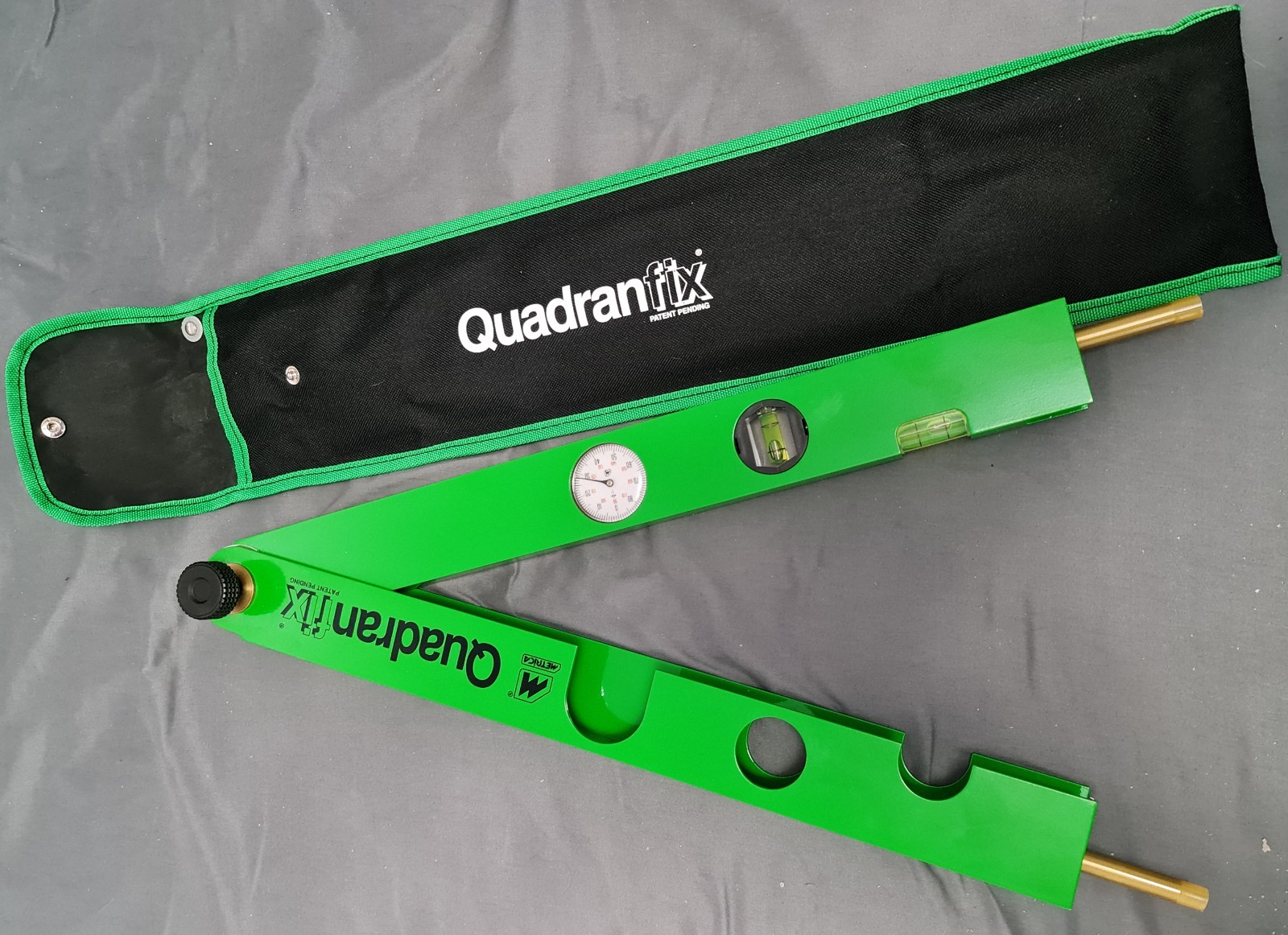 THE METRICA PROFESSIONAL QUADRANFIX ANGLE GAUGE READ THE DESCRIPTION