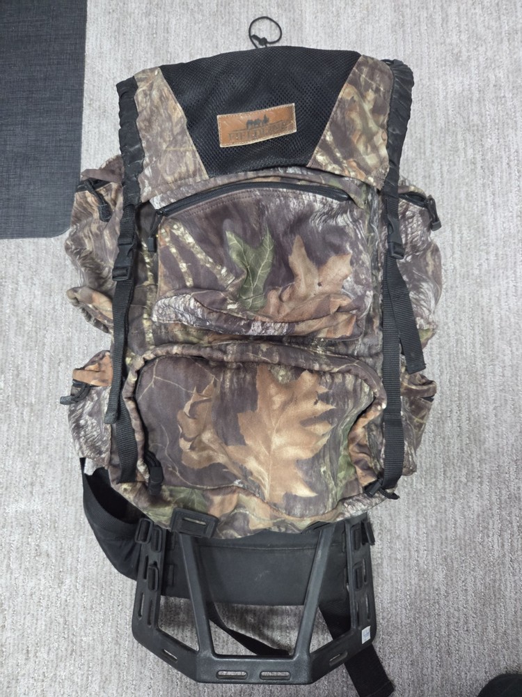 Vtg Fieldline Camo Medium-large External Frame Backpack Hunting