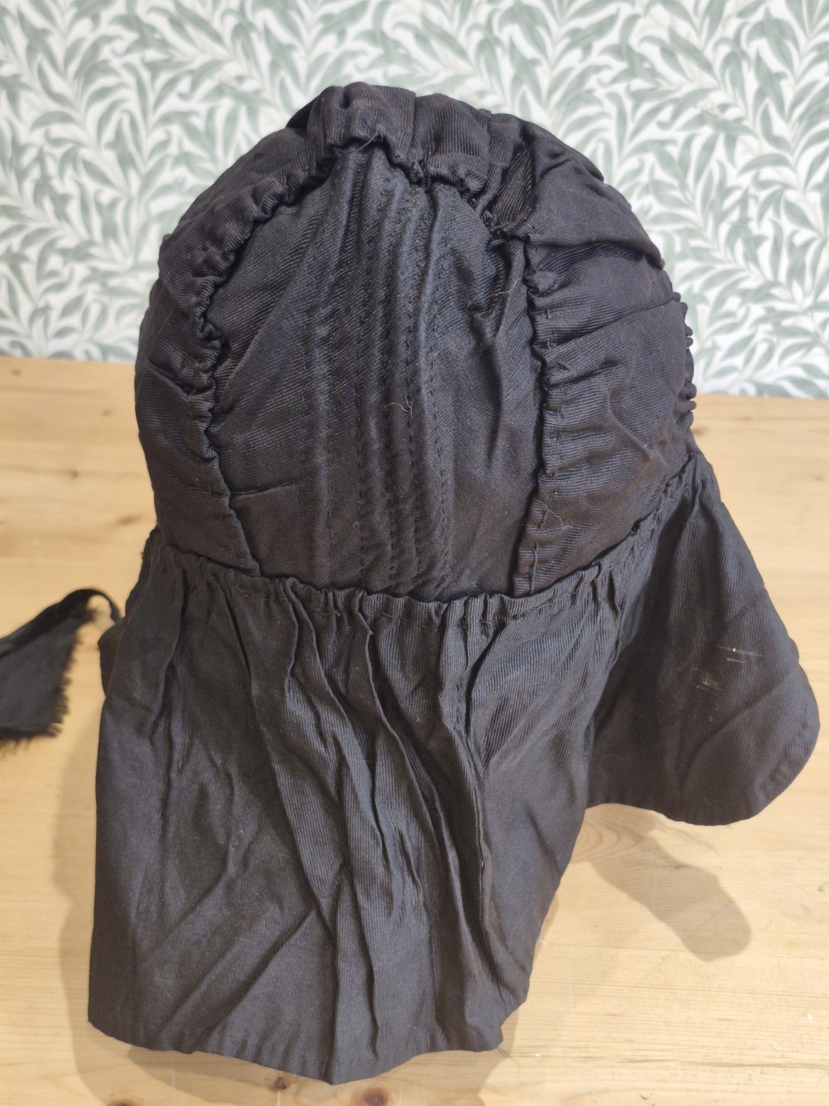 ANTIQUE HAT VICTORIAN BONNET WOMANS MOURNING HANDMADE