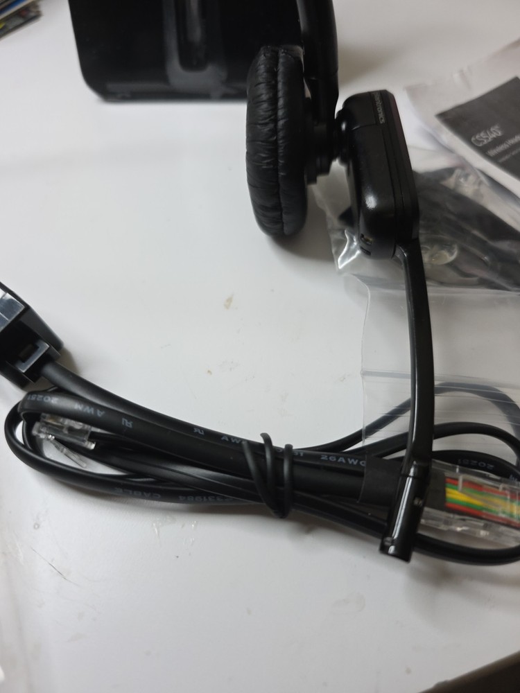 PLANTRONICS CS540 Wireless DECT Headset Black With APV-63 EHS Adapter Open Box
