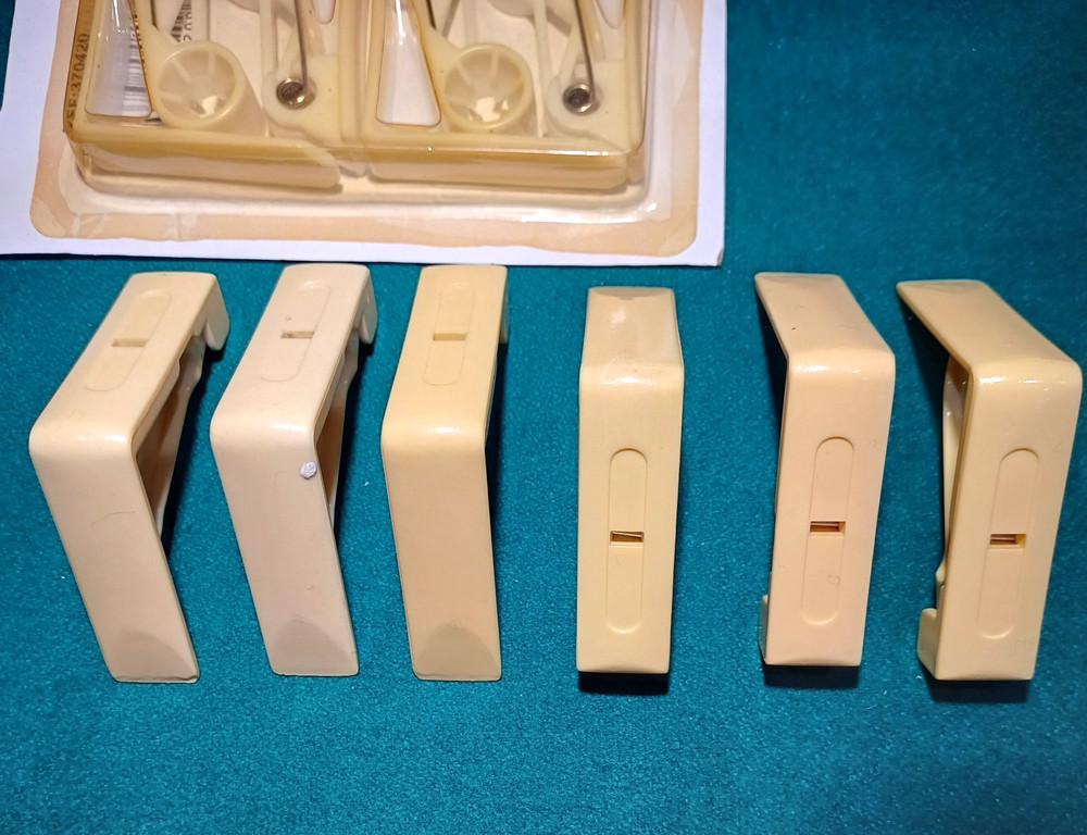 SPRING-LOADED TABLECLOTH CLIPS. SET of 17