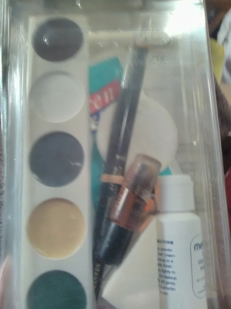 Shop~Mehron Kit Witch