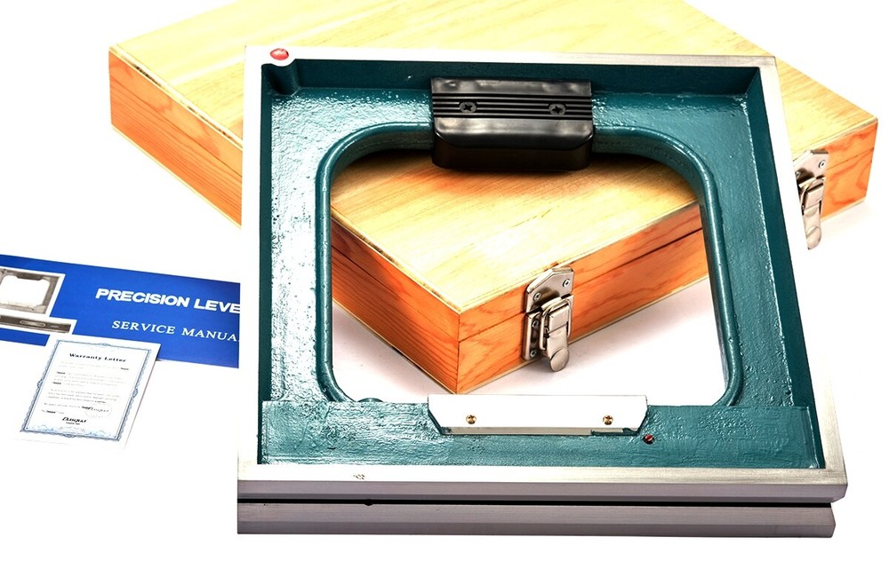 DASQUA 12" SQUARE PRECISION LEVEL (8302-0013)