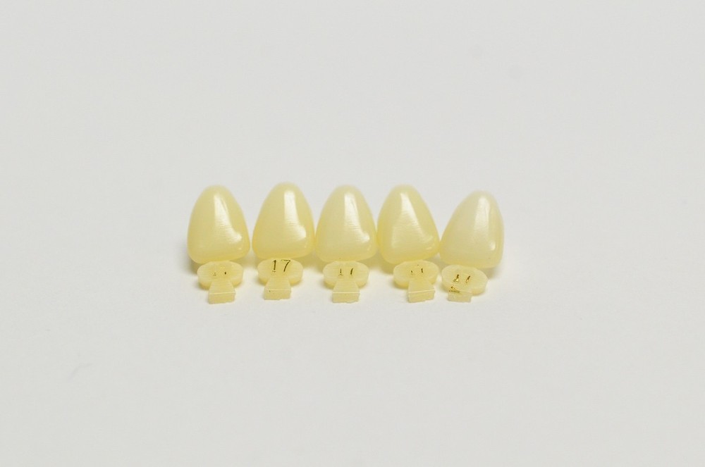 DENTAL POLYCARBONATE TEMPORARY CROWNS #17 (ULC) UPPER LEFT CENTRAL 5/PACK