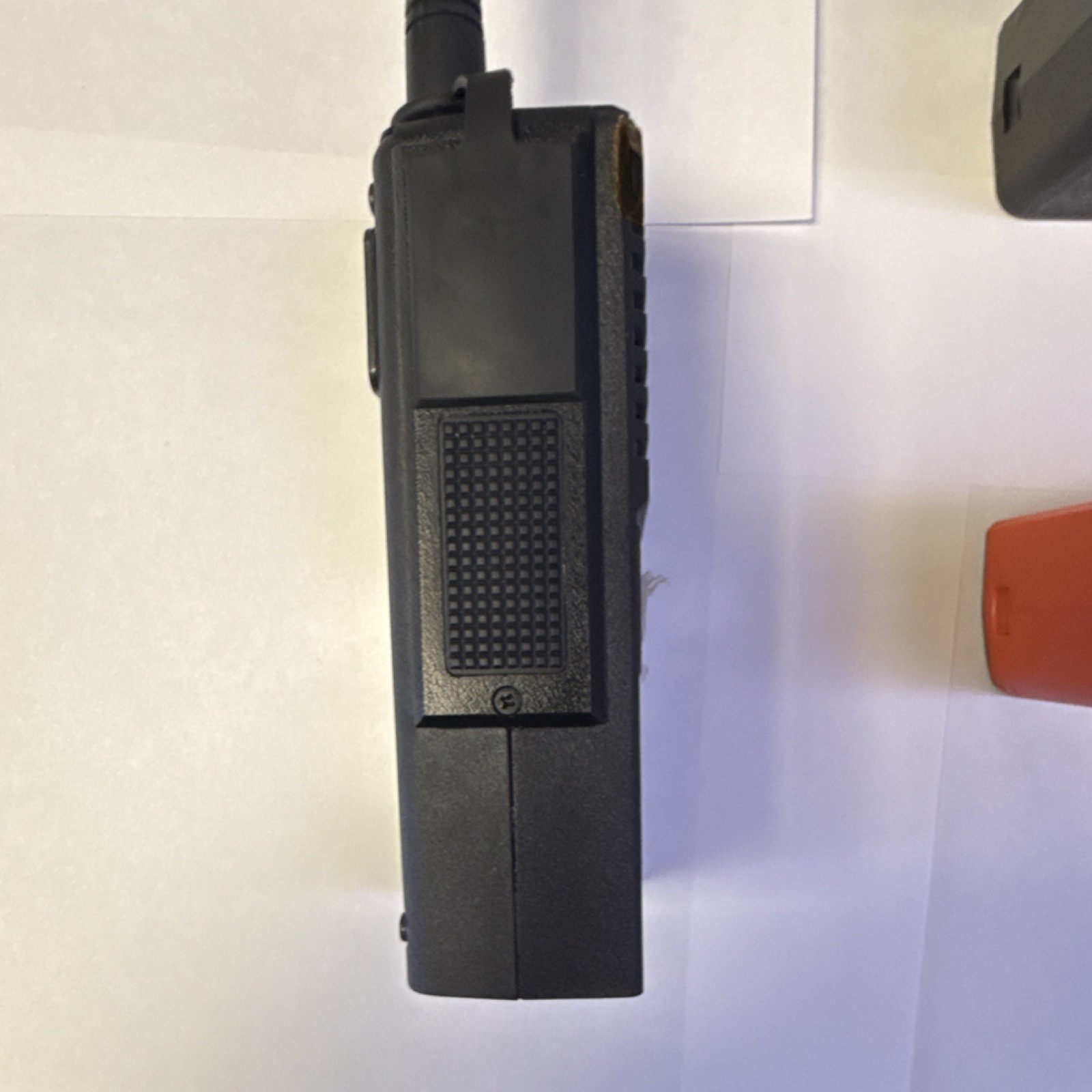 Bendix King BK GPH5102XMCD Radio Black Keypad LCD w/Batteries *Analog Radio