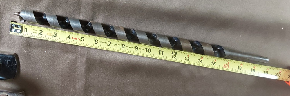 Self-Feeding Screw Point Auger Bit