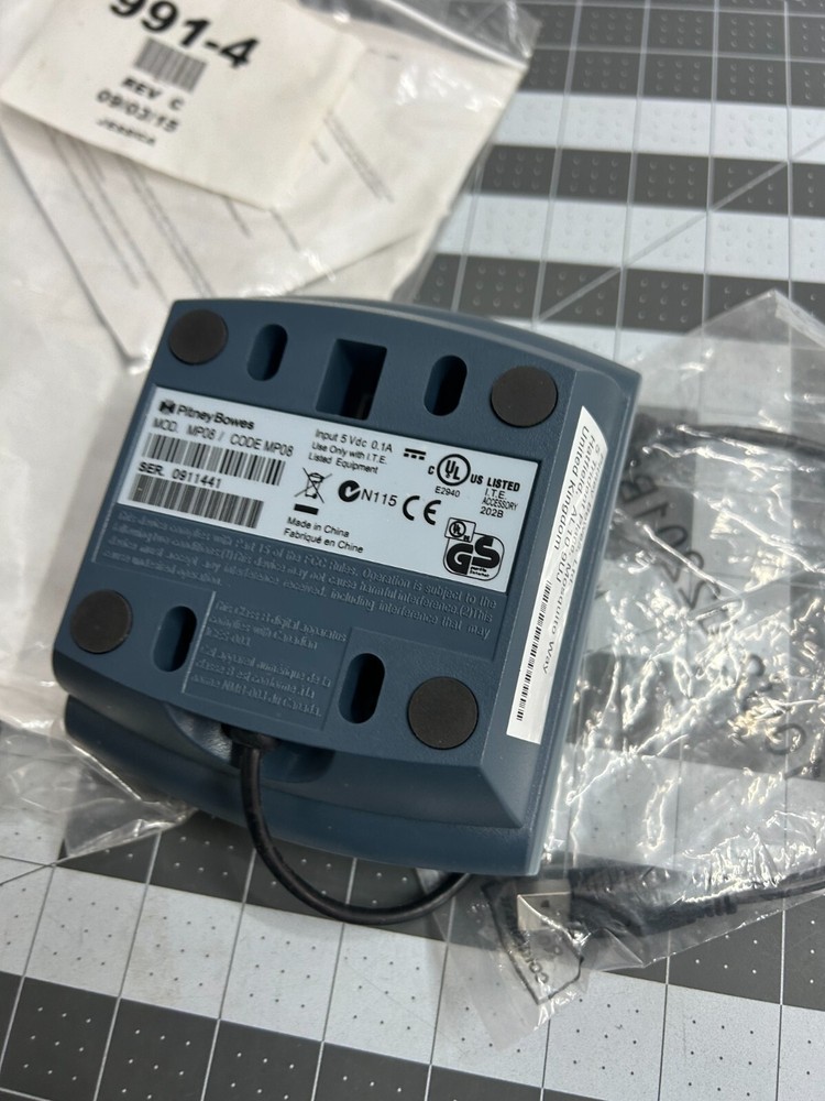 EUC Pitney Bowes MP08 mailstation2 Parcel Mail Weighing Platform Scale