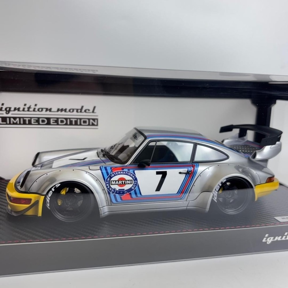 Ignition Model 1/18 RWB 964 With Engine IG3006