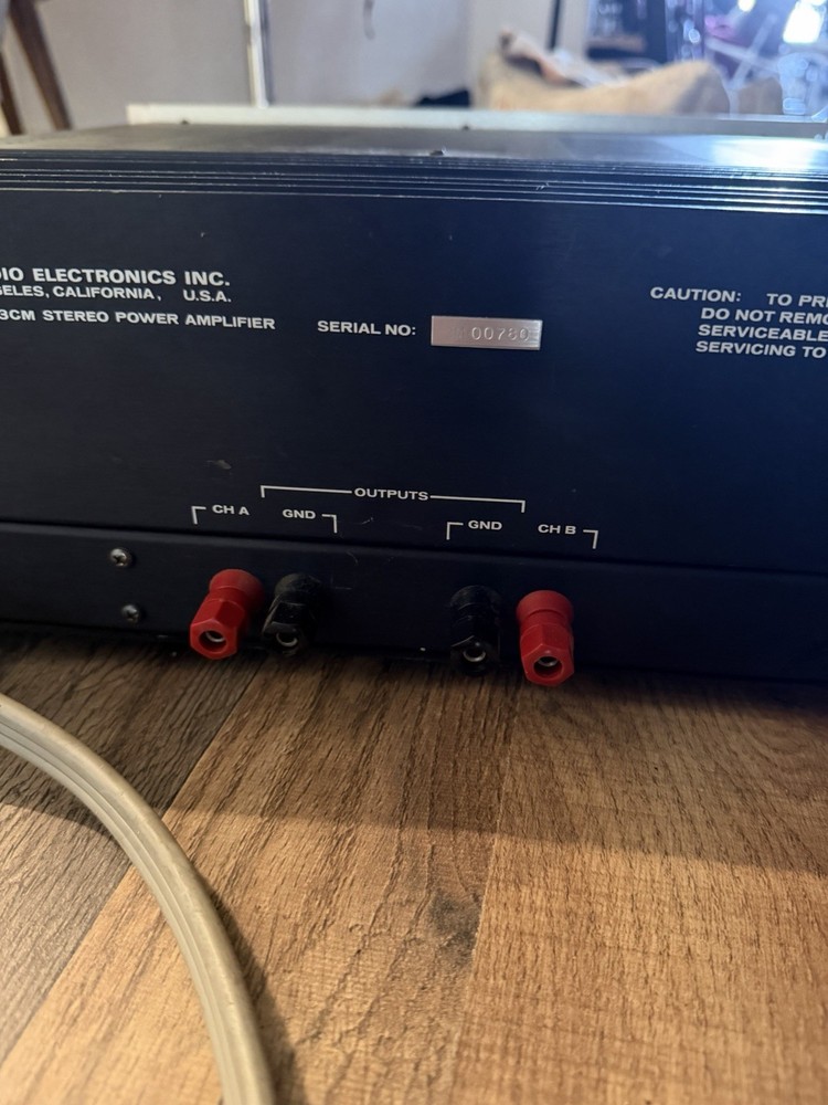 SAE Mark 3 cm Power Amplifier UNTESTED But Powers On.