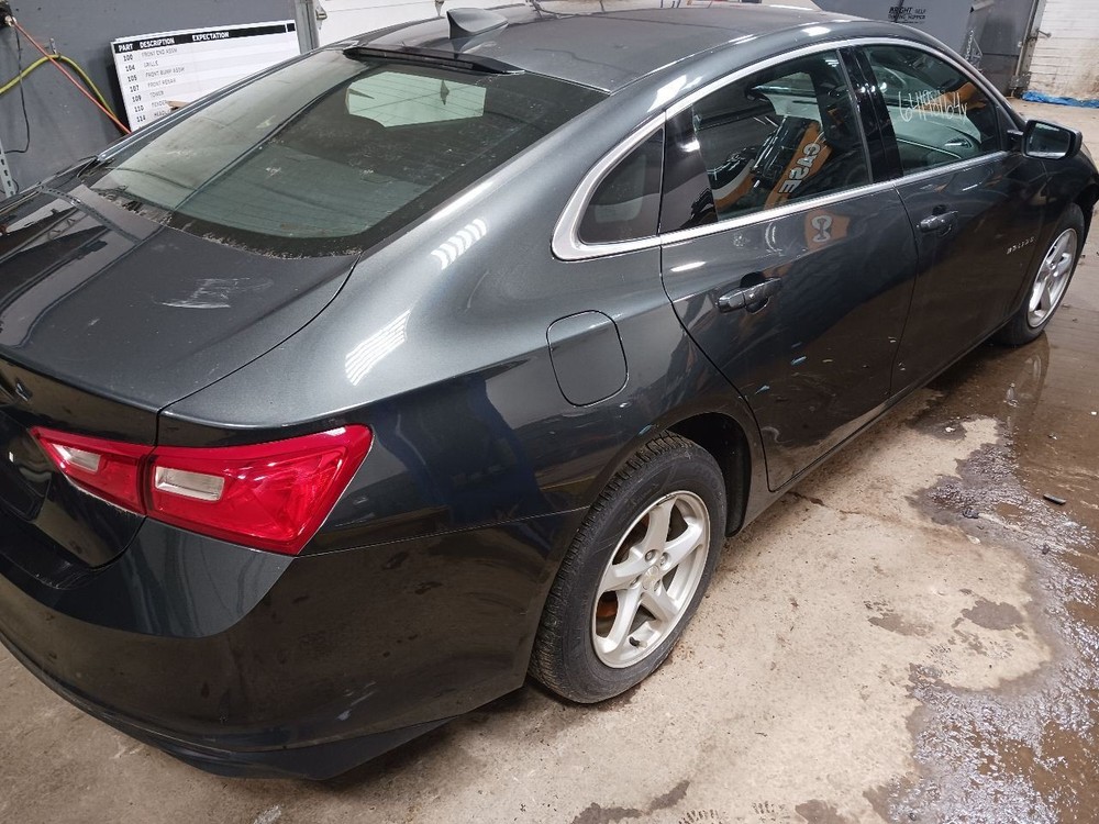 MALIBU 2017 Air Shutter 11541872