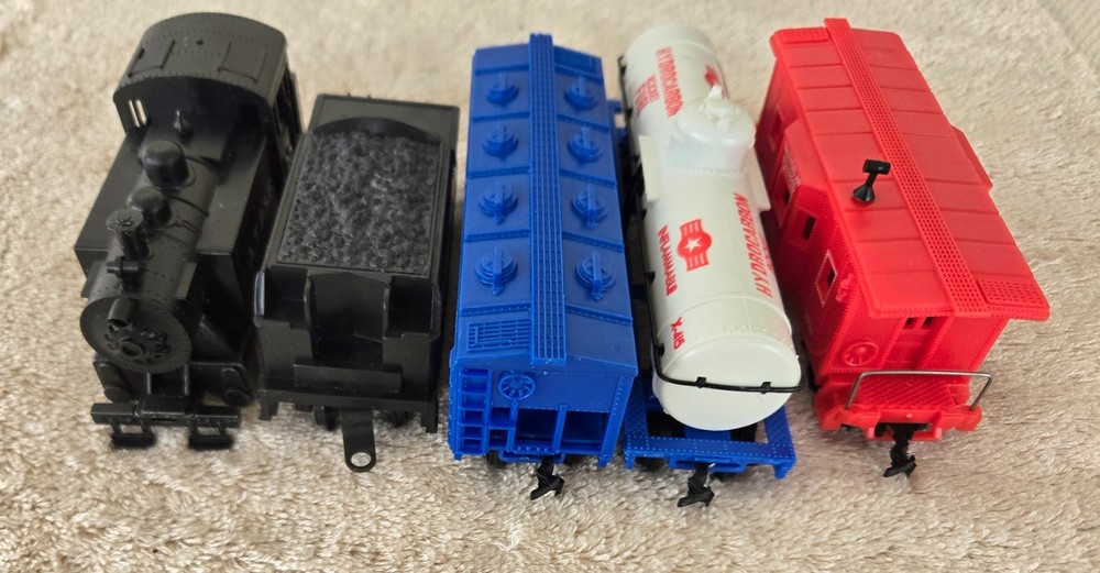 Marx 17557 Santa Fe Steam Switcher Freight Set w/Solid OB, Track, Transformer