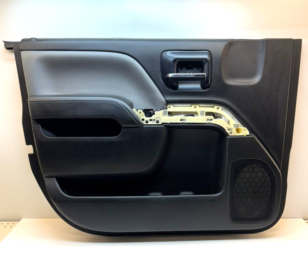 Sierra Silverado 2014-2019 Interior Front Door Trim Panel Left Driver