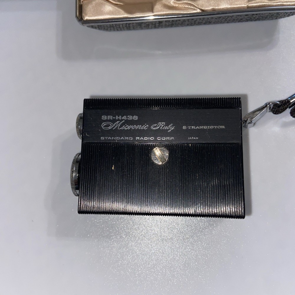 Vtg STANDARD Micronic Ruby SR-H436 Micro TRANSISTOR Radio Untested In Case