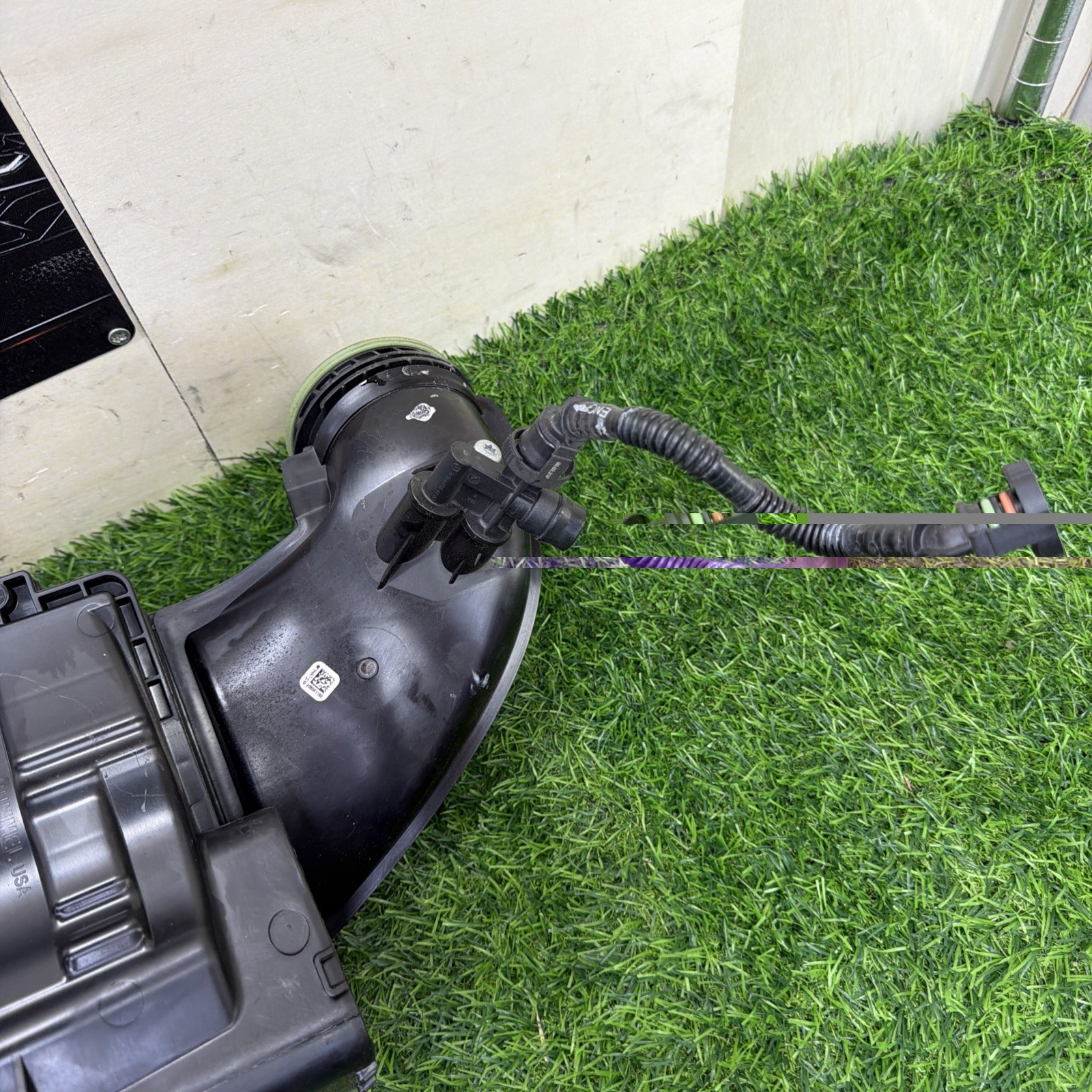 2020-2023 MERCEDES C E GLC GLE 2.0 ENGINE AIR CLEANER FILTER BOX OEM A2640906000