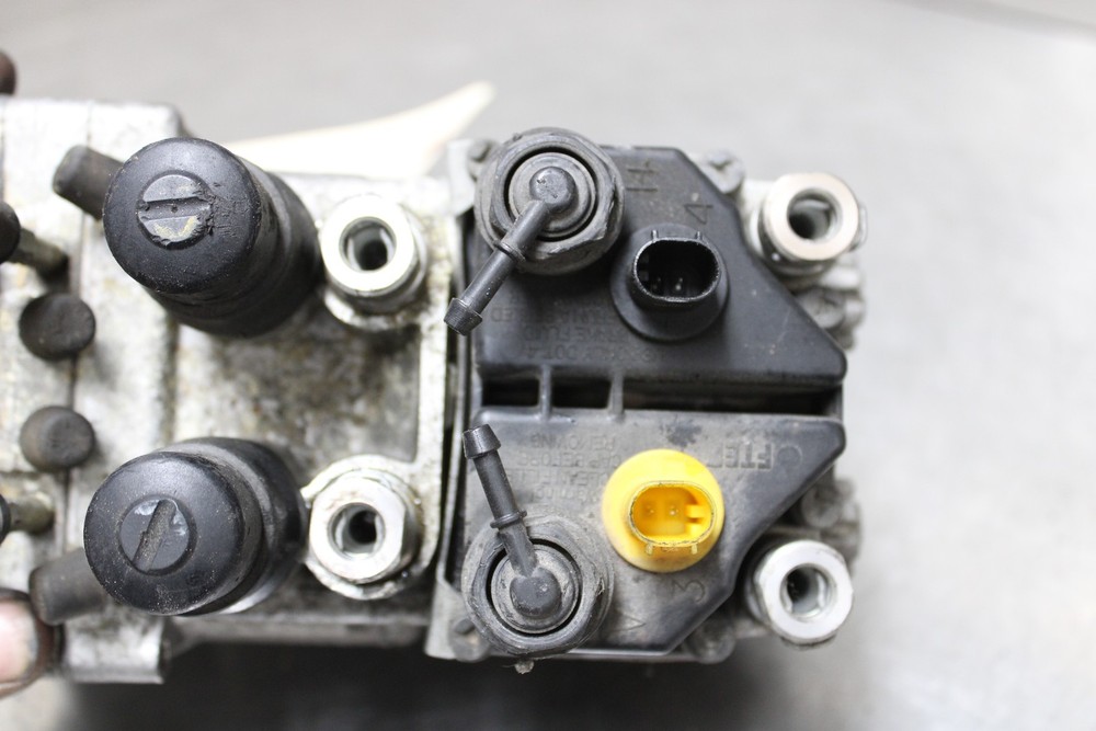 02-05 BMW R1150RT ABS PUMP UNIT MODULE