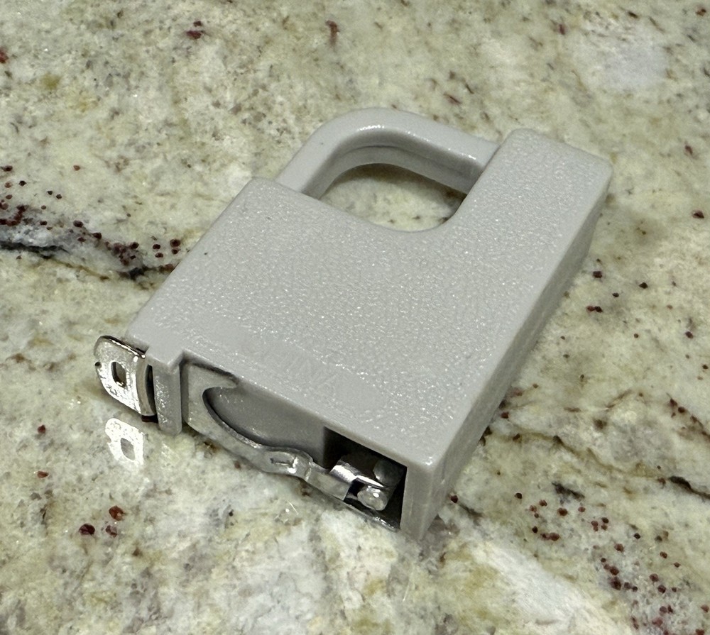 ZEBCO De-Liar Model 208 Fish Scale
