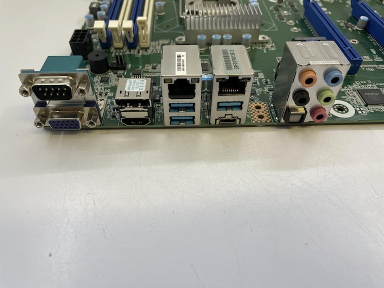 ASROCK Motherboard C246 WS | No CPU