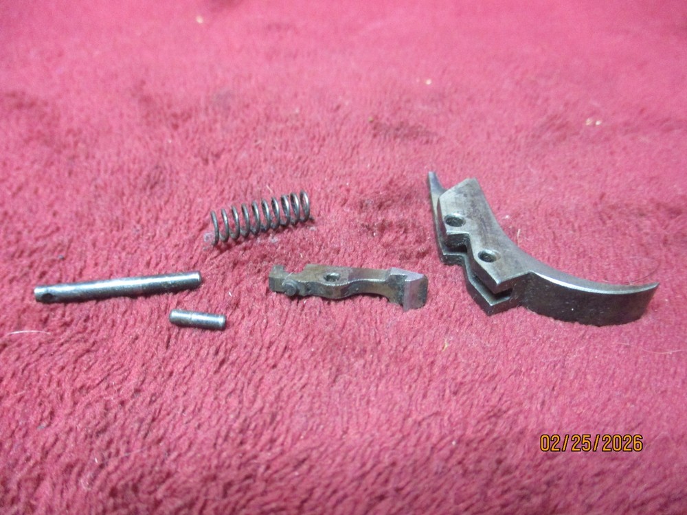 Remington Model 24, 22LR, 1930,, PART:  Trigger Assembly