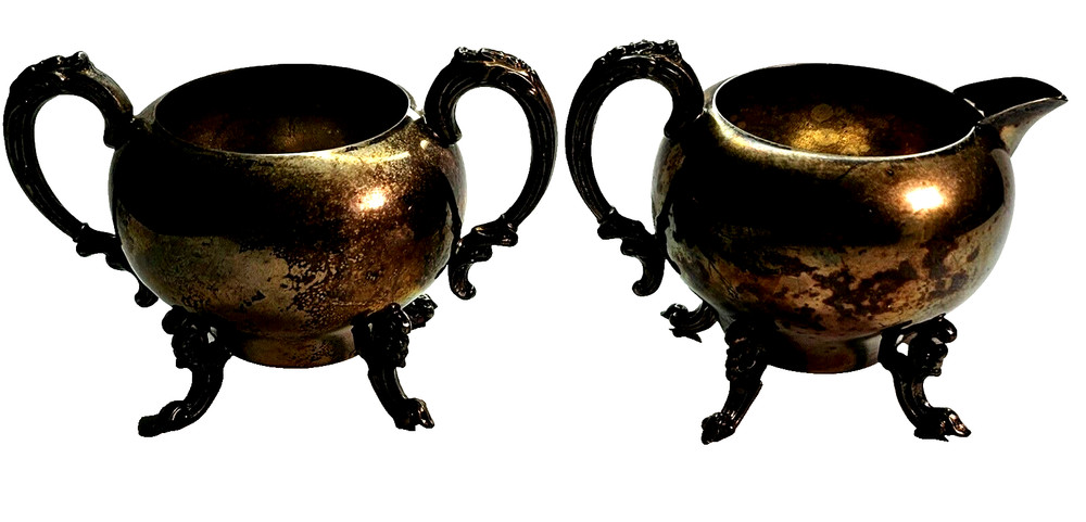 Vintage Sheridan Silver On Copper Silver Plated Creamer & Sugar Set