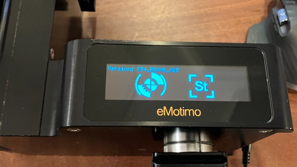 eMotimo Spectrum ST4 Motion Control Head, Gold Mount Battery Plate, Medium Case