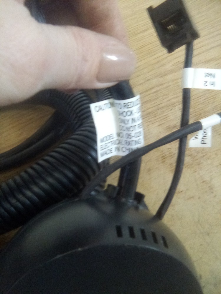 Power Module, 3 Outlets, 2 RJ-45 Model: 05-028