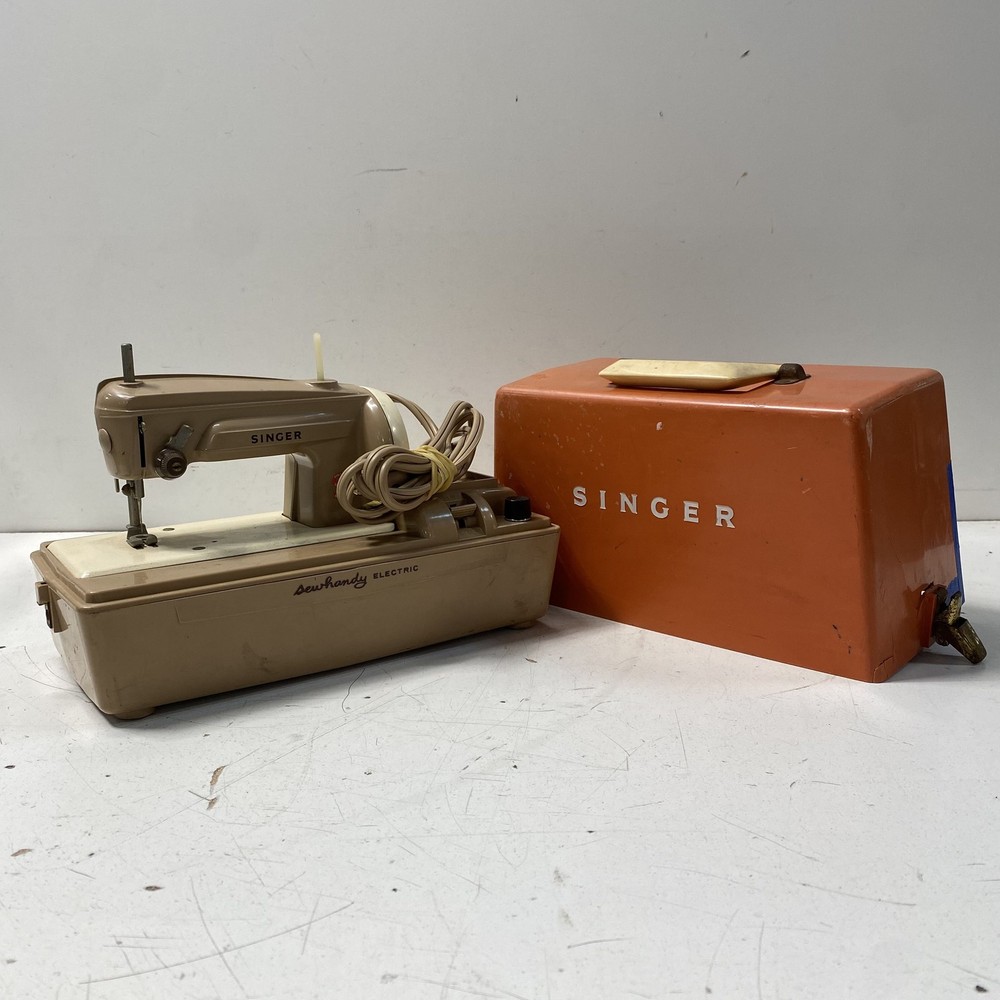 Singer Machine Sewhandy Electric Mini Sewing