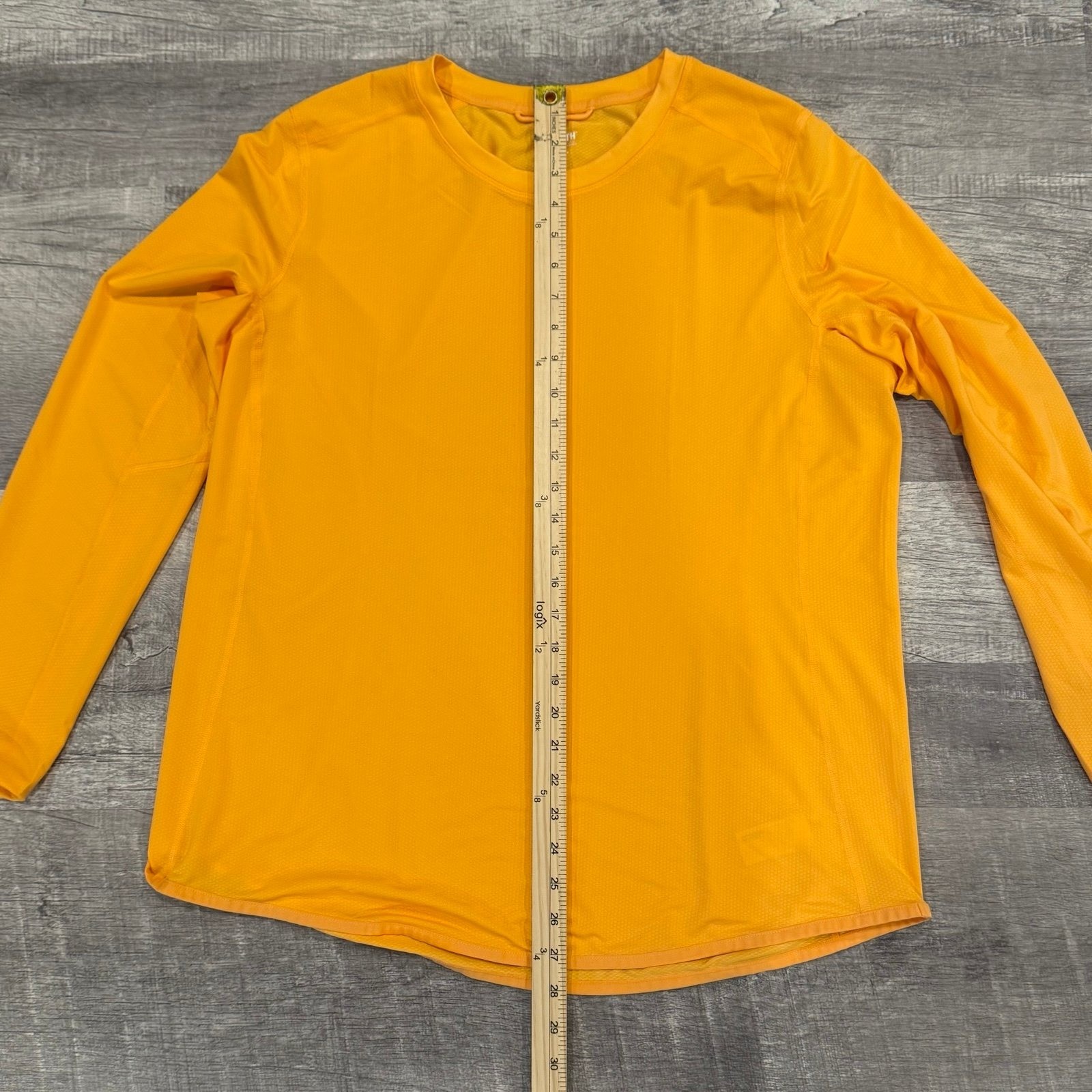 Duluth Trading Company XL Long Sleeve Lightweight Shirt