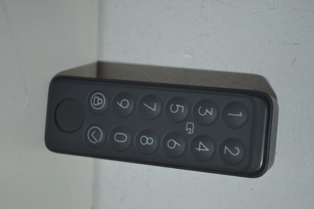 SwitchBot Keypad Touch for SwitchBot Lock W2500020 Keyless Home Entry