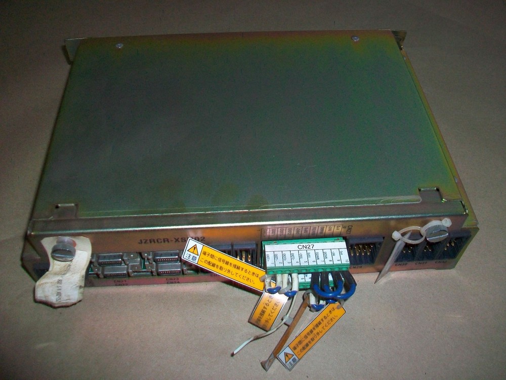 Yaskawa JZRCR-XSU02 Servo Controller