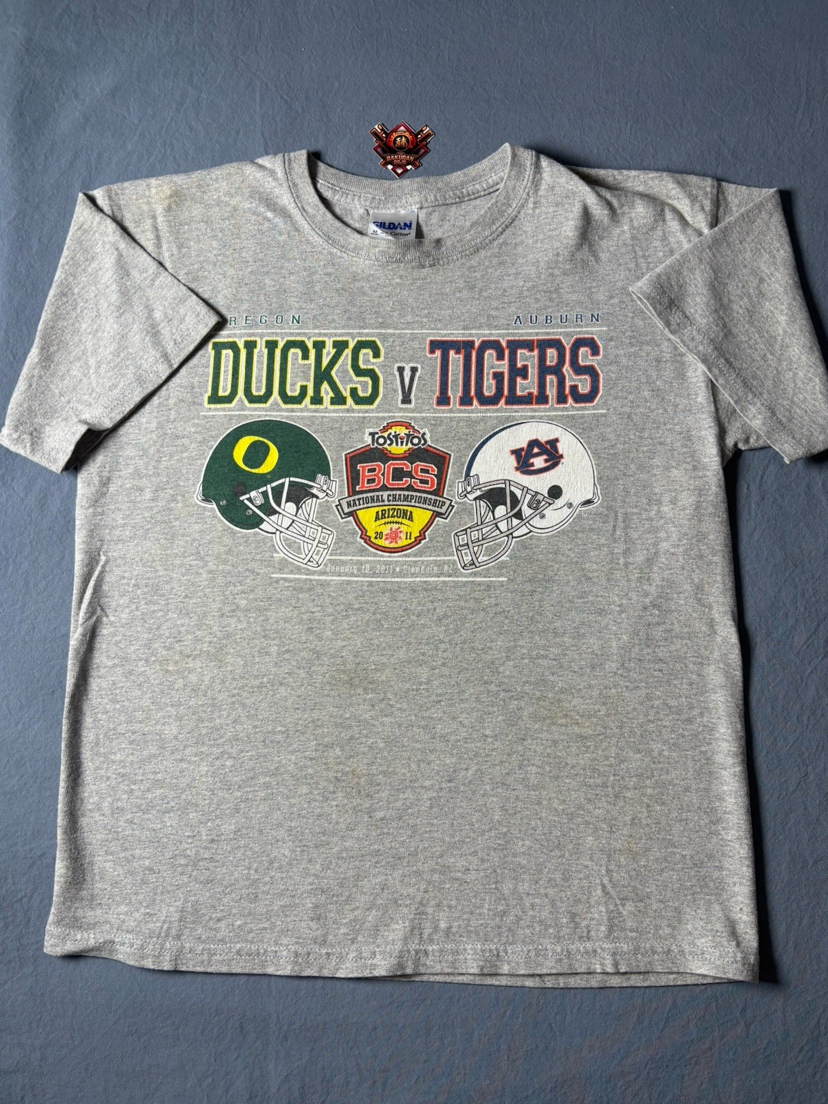 Oregon Ducks vs Auburn Tigers 2011 BCS National Championship Youth M T-Shirt