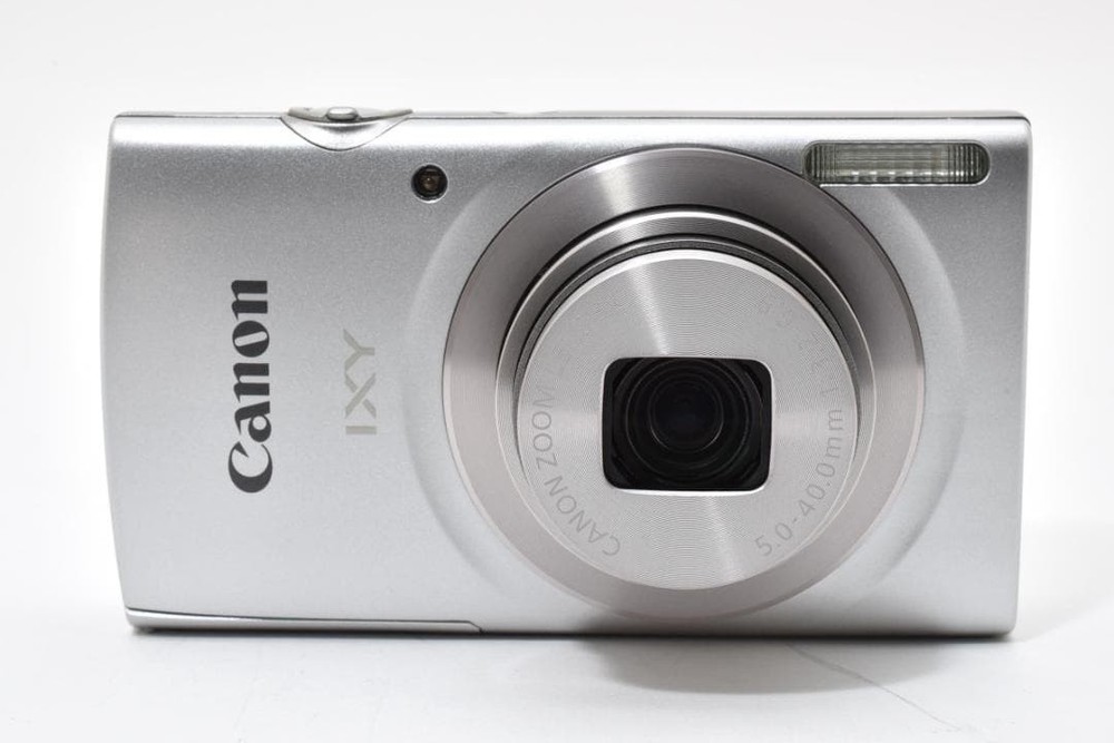 Canon IXY 200 Compact Digital Camera Silver Excellent Condition