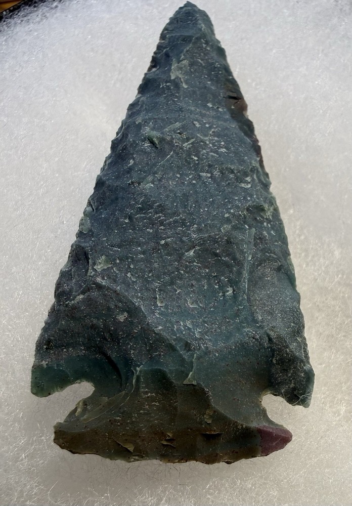 Gorgeous Modern Spear Point Arrowhead 3.5” W/Display Box