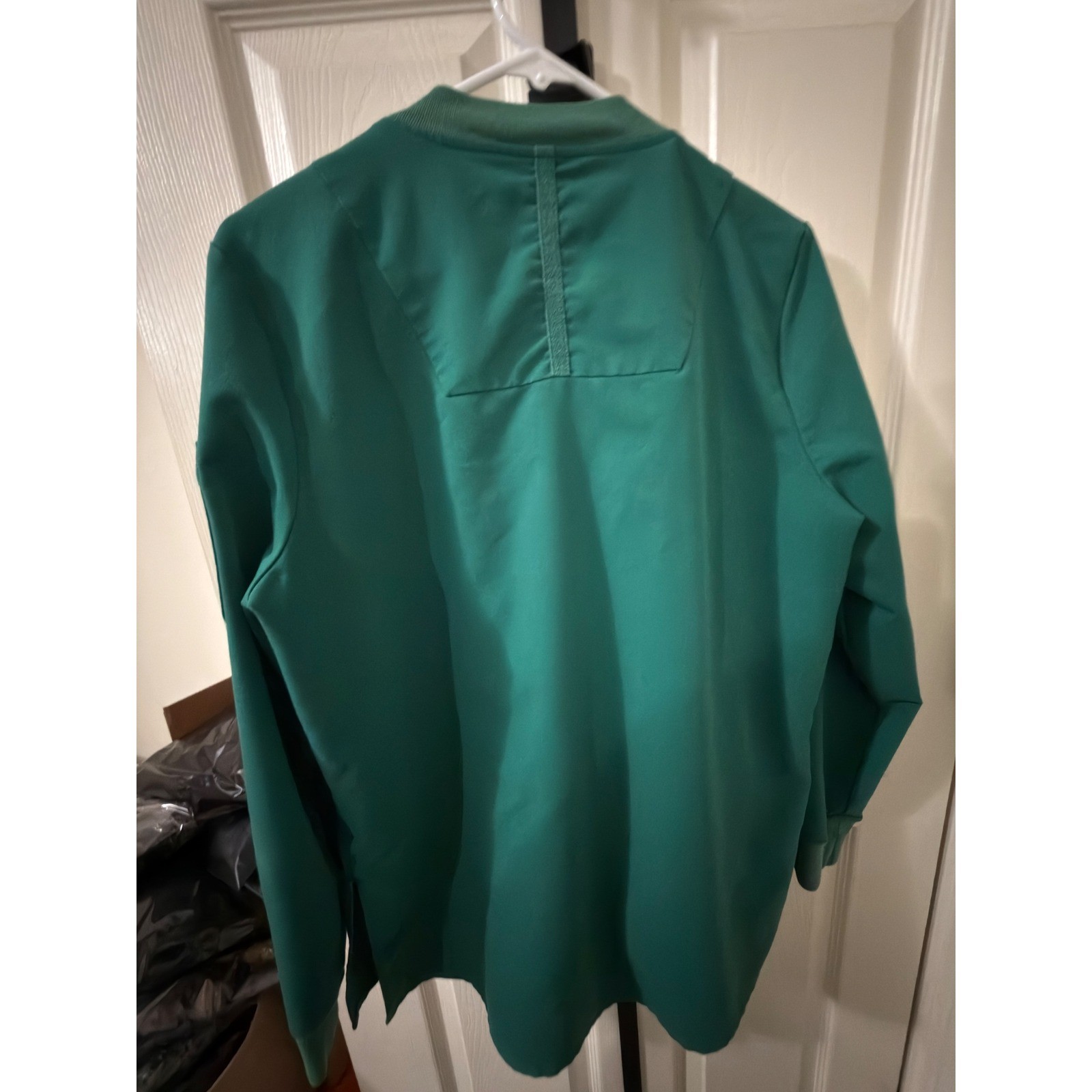 FIGS Bellery Scrub Jacket Green Full Zip Bomber Style Pockets W18SW1007 Womens M