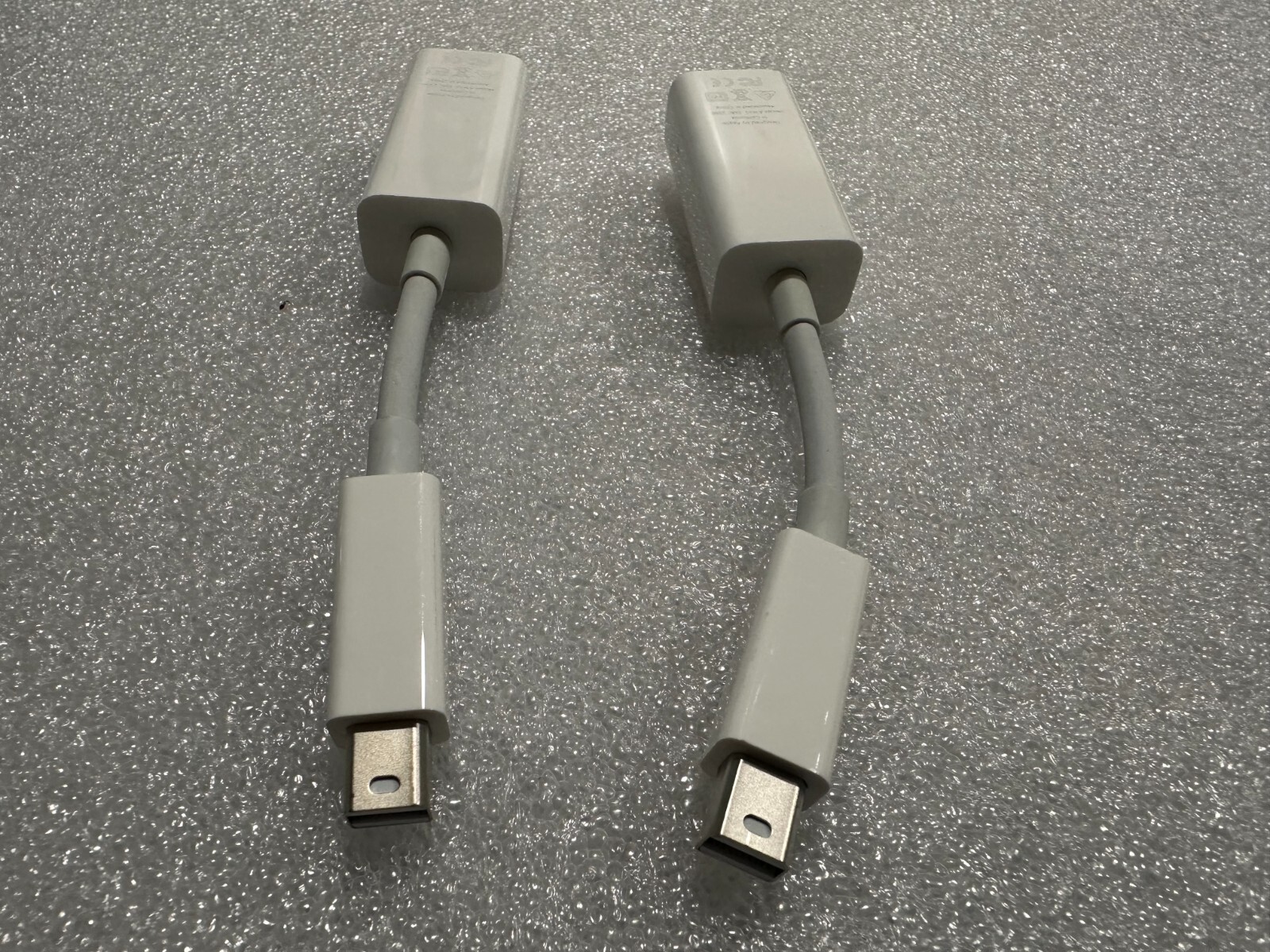 Lot Of (2) Apple A1433 Thunderbolt to Gigabit Ethernet Adapter - MD463LL/A
