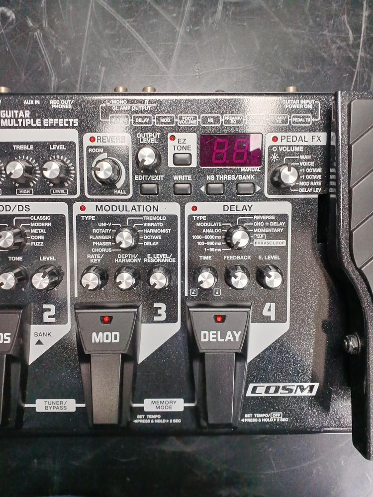 BOSS ME-70 MULTI-EFFECTOR 329187