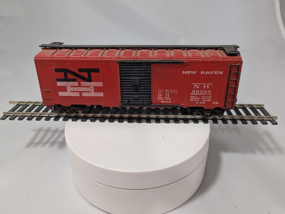 New Haven 39288 Boxcar Ho Scale