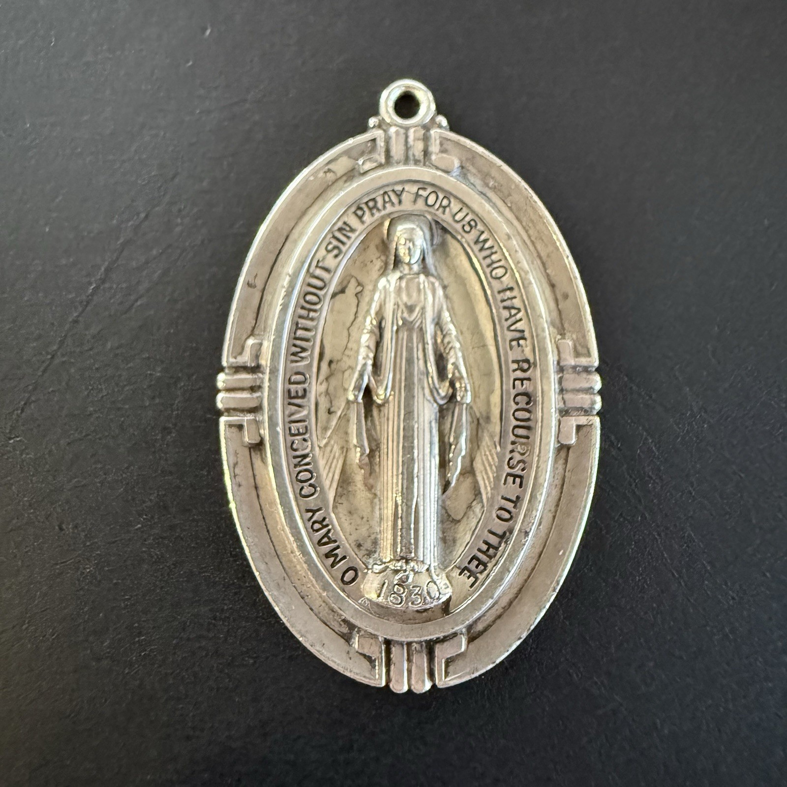 Sterling Silver Miraculous Medal & Infinity Chain 40g 1.4 oz Silver Below Spot