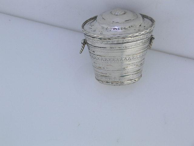 Early Dutch 833 Silver Peppermint Box for Chatelaine c1846
