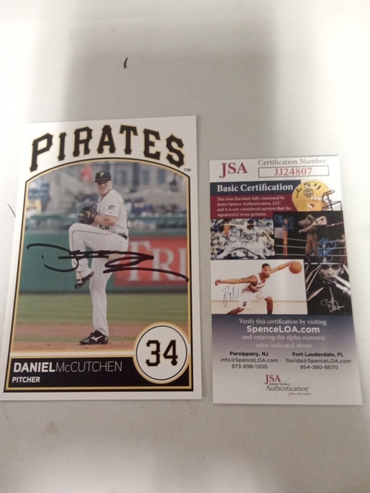 Daniel McCutchen Signed Pittsburgh Pirates 4x6 Post Card JSA -* #