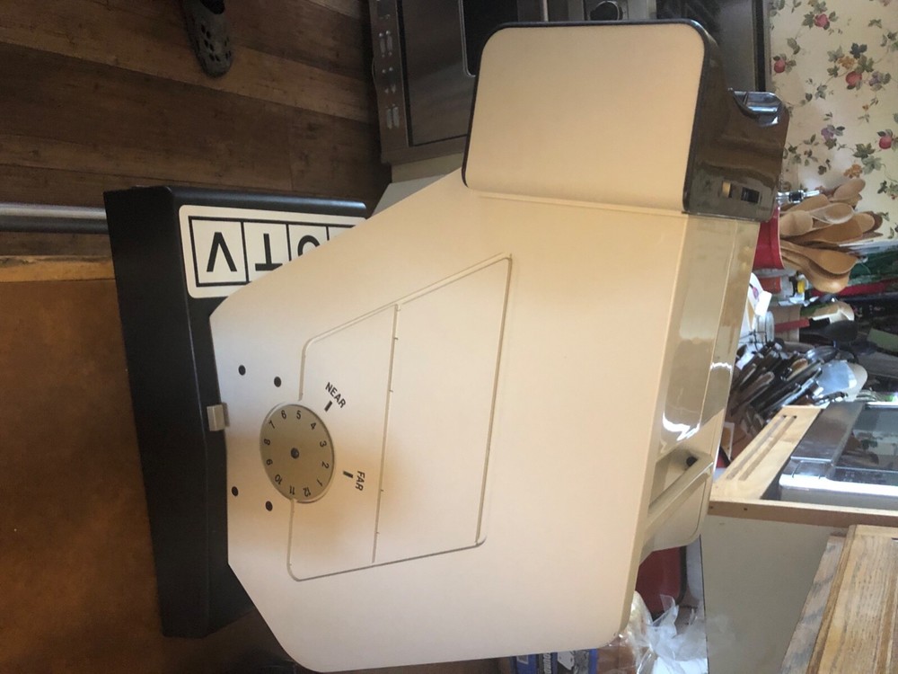 Stereo optic 2500 eye exam 