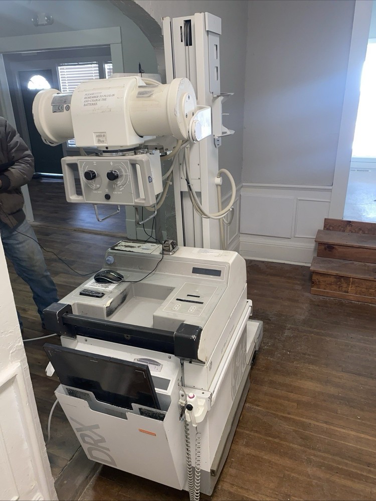 GE AMX-4 Plus Portable Mobile Radiography System