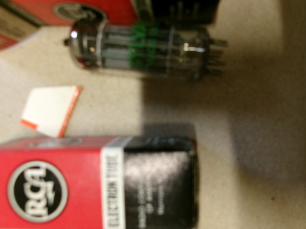 OEM VINTAGE ELECTRONIC TUBE RCA 6DE6