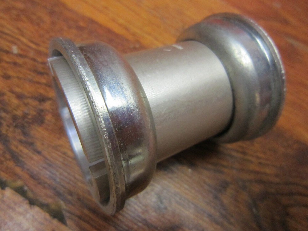 NOS EDCO COMPETITION ECCENTRIC BOTTOM BRACKET CARTRIDGE ADAPTER for BMX SHELLS