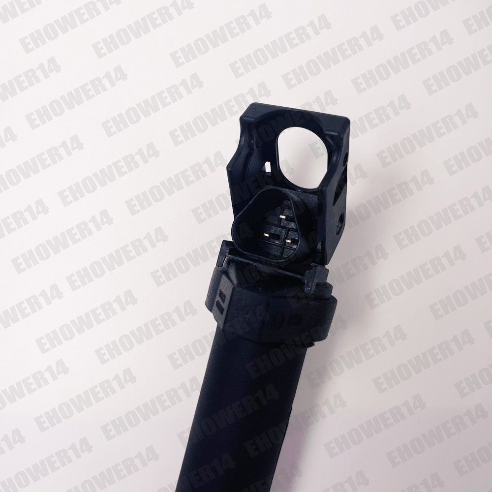 GENUINE Bosch 6x Ignition Coils 0221504470 + 6x Spark Plug 12122158253 For BMW