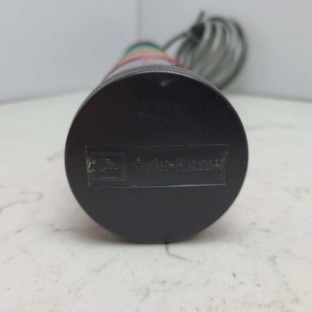 Cutler Hammer E26BL Stacklight Base With 4 Lights Ser A2 250V Max Used