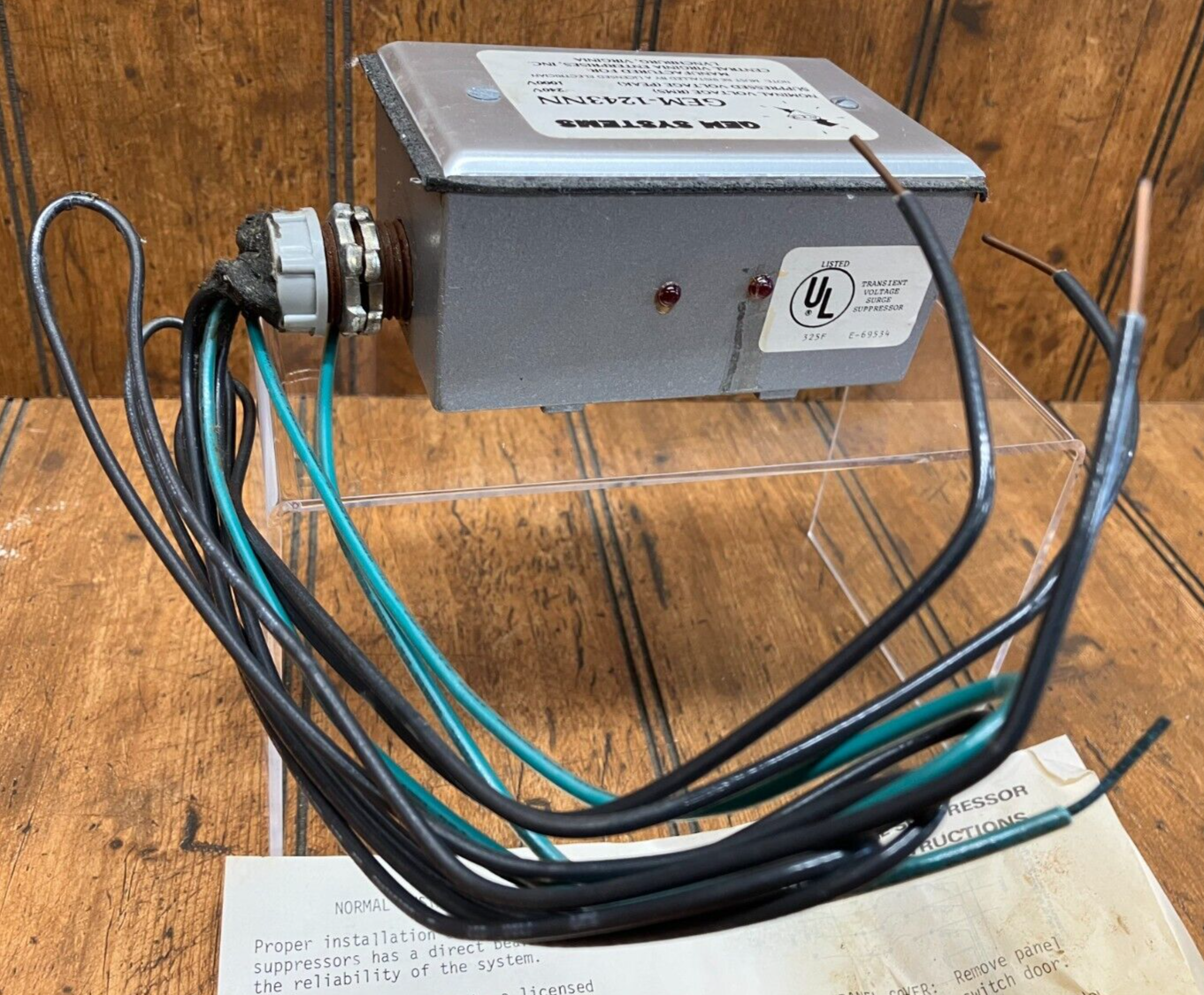 NEW Gem Systems GEM-1243NN Transient Surge Suppressor Nom 240V Suppressed 1000V